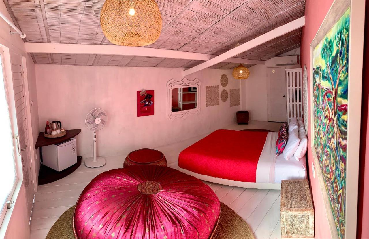 Pinkcoco Uluwatu - Constant Surprises - For Cool Adults Only Hotel Exterior foto